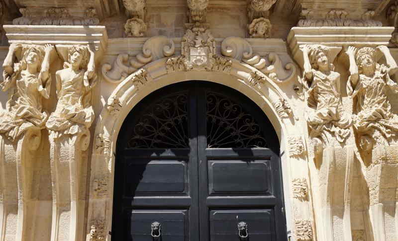 Karyatiden-Details des Palazzo Marrese in Lecce